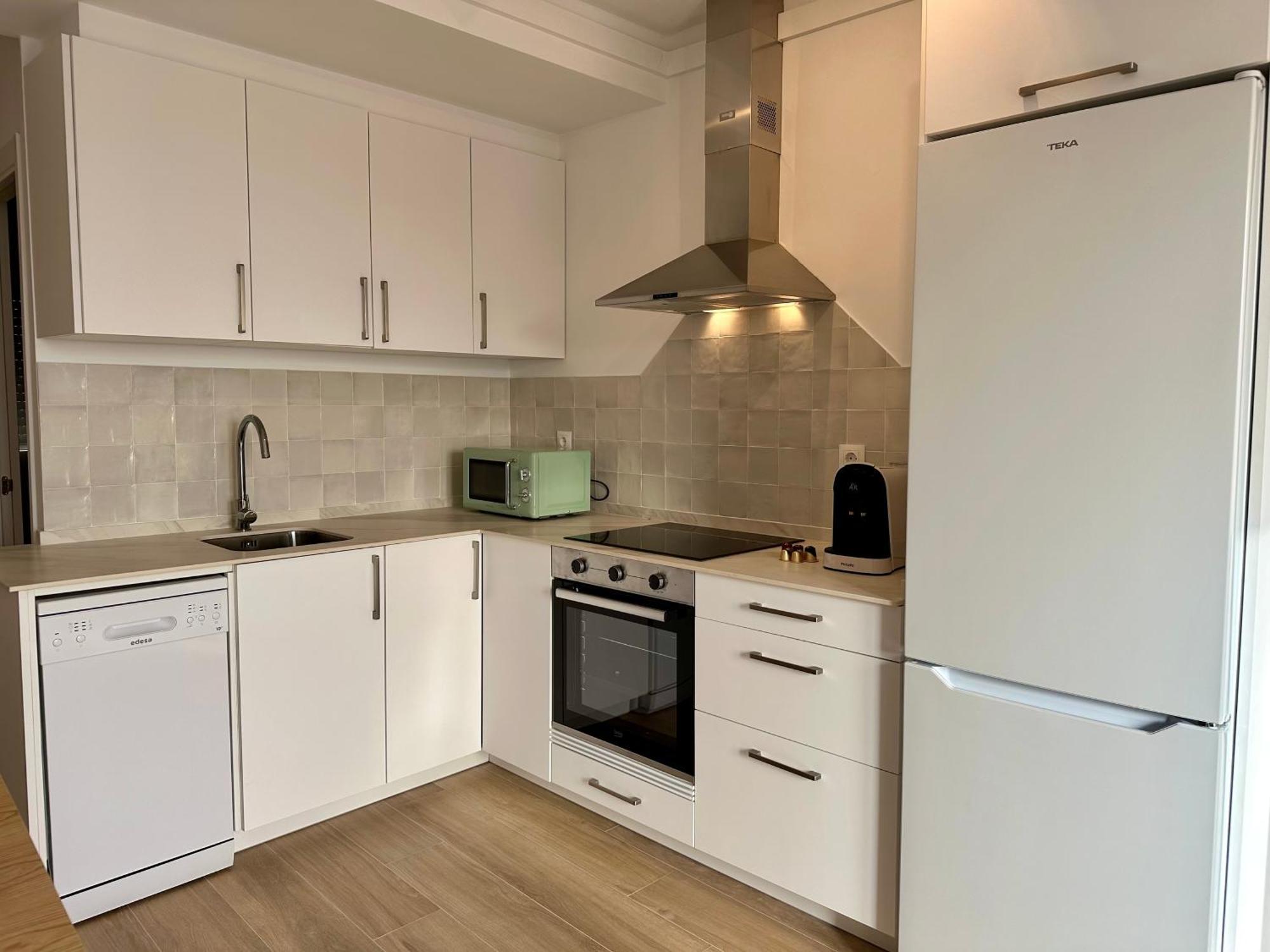 Atico Con Solarium Y Bbq Cerca Del Centro 6 Pax Apartment Malaga Exterior photo