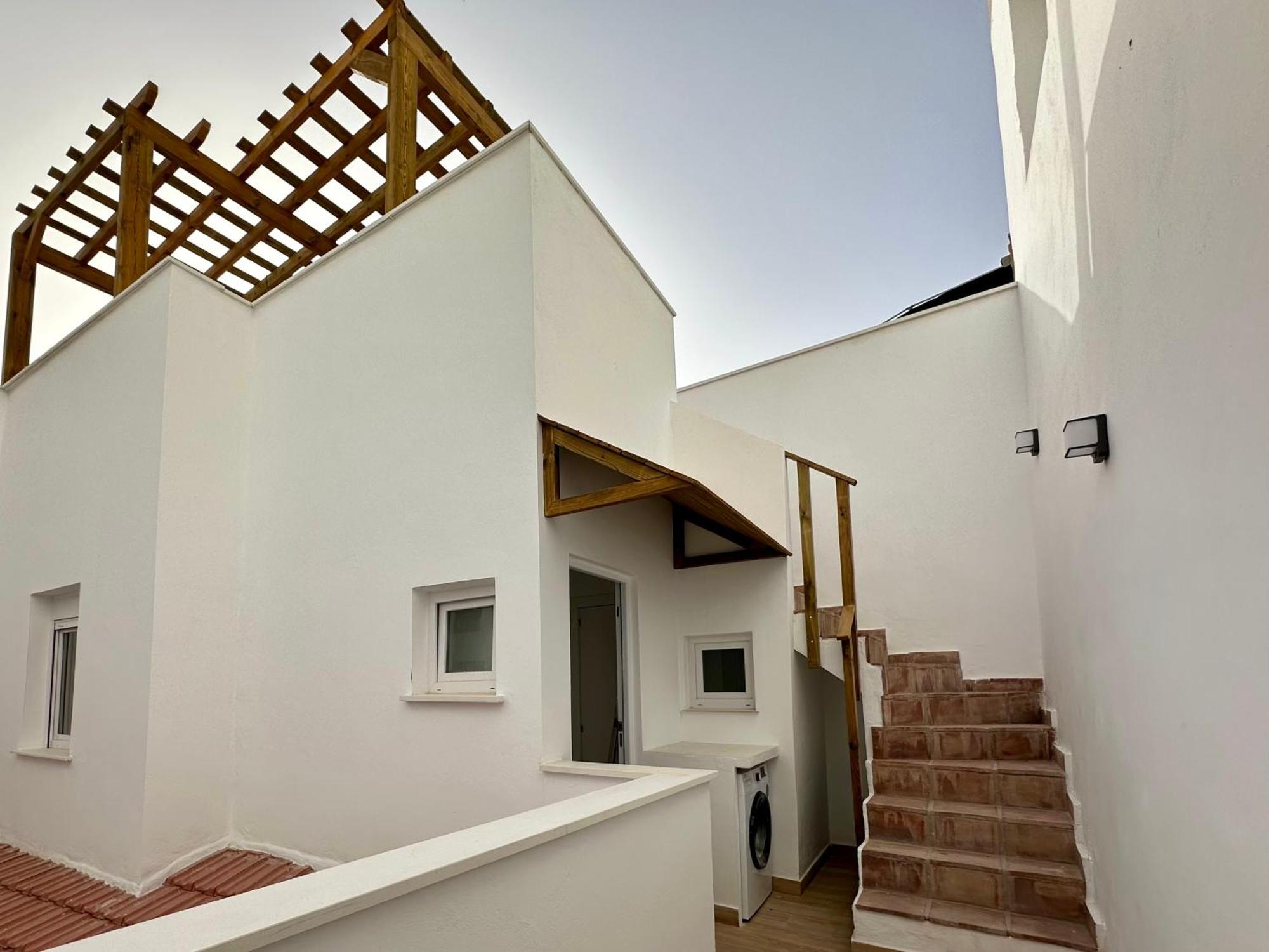 Atico Con Solarium Y Bbq Cerca Del Centro 6 Pax Apartment Malaga Exterior photo